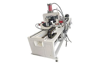 Automatic equal-diameter hole punching machine for liquid-cooled pipes